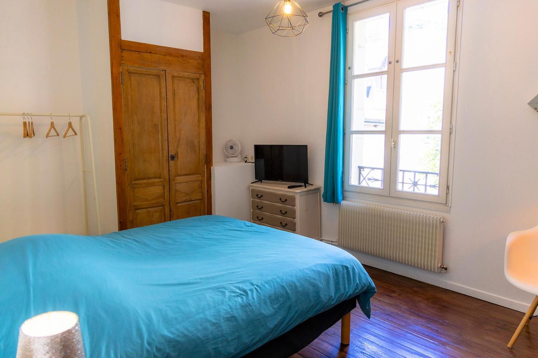 La Dodolela Villa Chinon Room photo